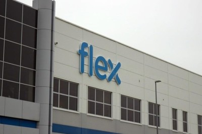 Оператори на завод Flex,Hungary,Угорщина,HU